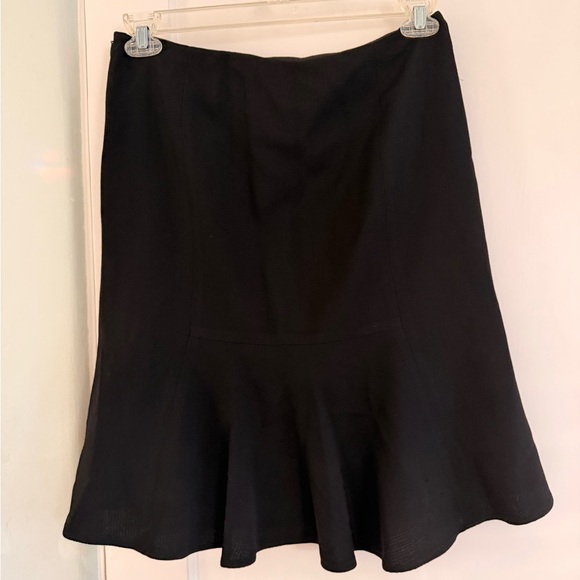 Banana Republic Pretty Black Blazer and Skirt Set - Picture 3 of 4